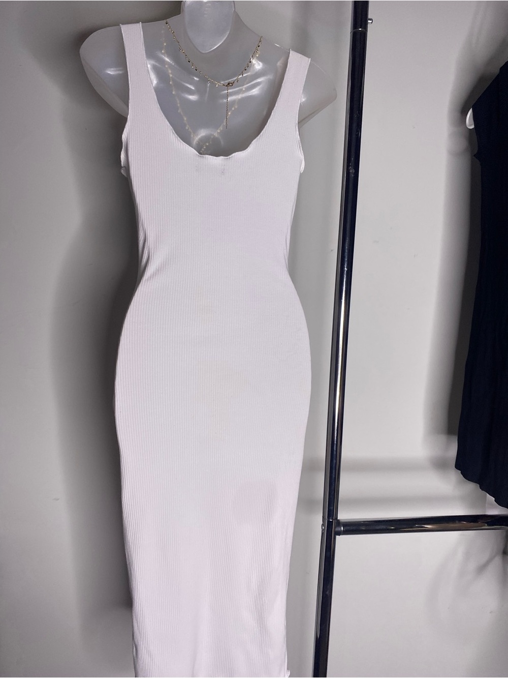 White Ribbed Scoop Neck Midi Dress